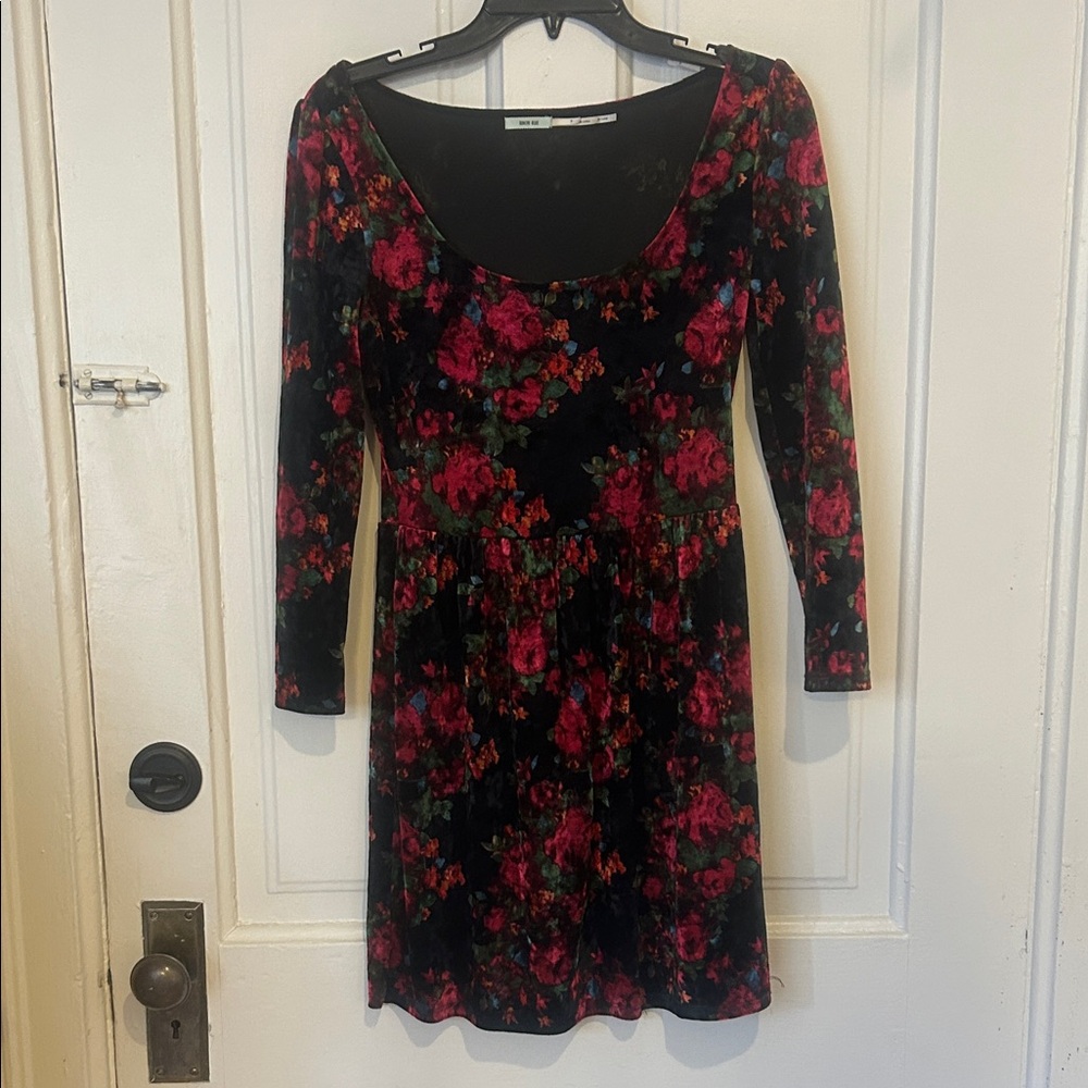 Urban Outfitters Kimchi Blue Black and Red Floral Velvet Long Sleeve Mini Dress